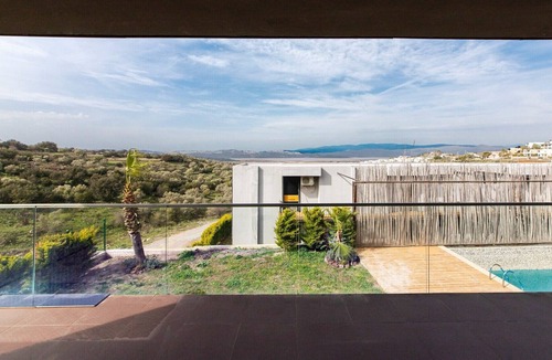 Meselik Apartment | Gorgeous Flat with Nature View in Milas