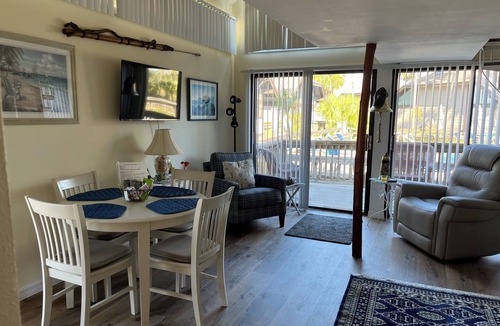 Crystal River Condo | Gorgeous getaway tucked in Eco Village of Sawgrass Landing in Crystal River, Fl.