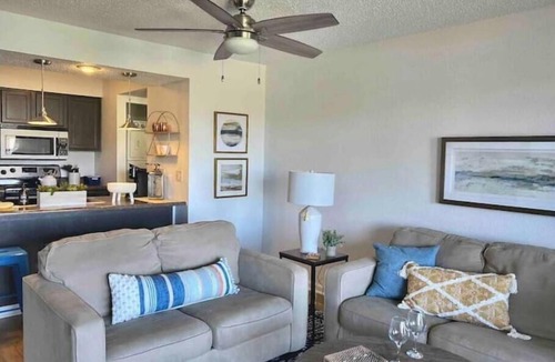 Table Rock Condo | Gorgeous Golf Views, two porches, 3 pools, 1 heated, Hot Tub, Resort!