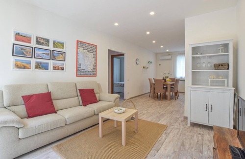 Rosignano Marittimo House | Gorgeous home in Rosignano Marittimo with house a panoramic view