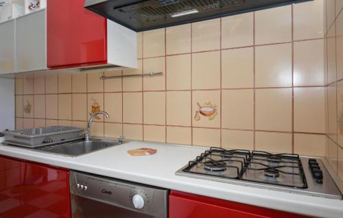 Comiso House | Gorgeous Home In Comiso With Wifi