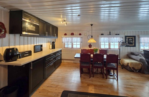 Seljord House | Gorgeous home in Flatdal with sauna