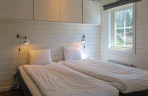 Kosta House | Gorgeous home in Kosta with WiFi