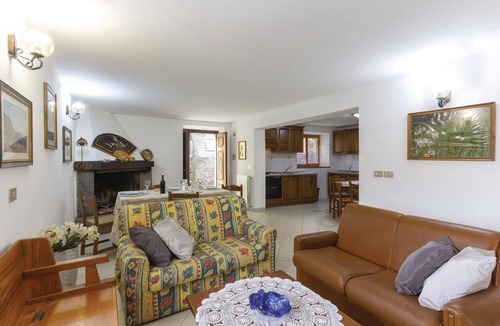 Pieve San Paolo House | Gorgeous home in Sassalbo -MS-