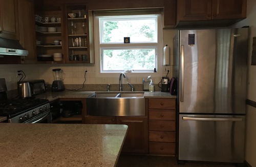 Brookline House | Gorgeous Home on 10 Acres w/Brook - SLEEPS 2-4