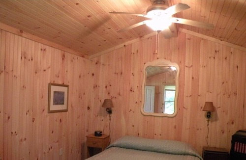 Lyme Center Cottage | Gorgeous Lake Front, Sandy Beach, Spacious Grounds, Family and Pet Friendly