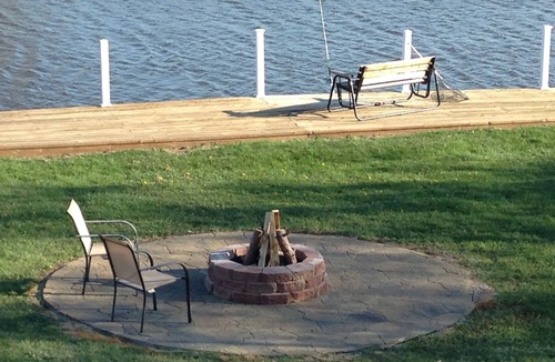 Au Gres House | Gorgeous Lakeside Vacation Home For Water Sports, Fishing, Boating and Hiking.