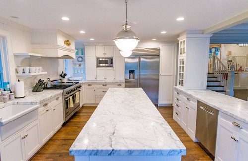 Marblehead House | Gorgeous Marblehead Neck 5 bedroom home