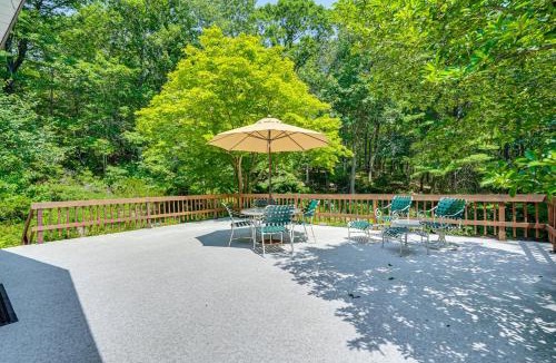 Dover House | Gorgeous MCM Deck House Near Gillette Stadium!