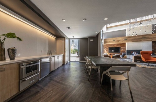 Milpitas Apartment | Gorgeous Milpitas 2BR w/Gym, Pool & W/D, nr BART, by Blueground