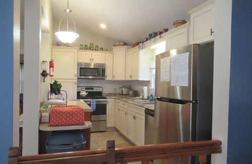 Peaks House | Gorgeous Mtn Views, Perfect for Fall, Near Peaks of Otter, D-Day Memorial