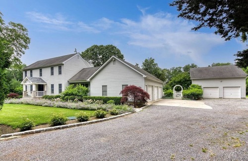 Northville House | Gorgeous Newly Renovated North Fork Estate w/pool