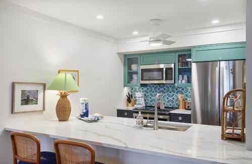 Sanibel House | Gorgeous Oceanfront Residence in Exclusive Sanibel Surfside