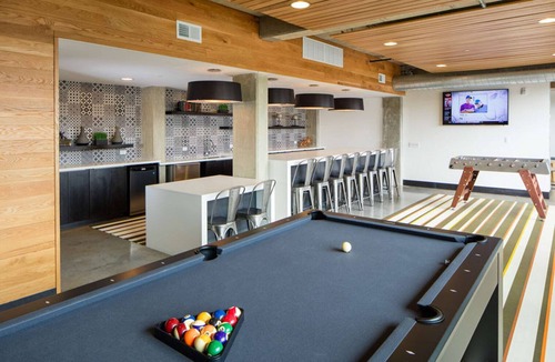 Shaw Apartment | Gorgeous Shaw Studio w/Gym & Doorman, nr Nightlife, by Blueground