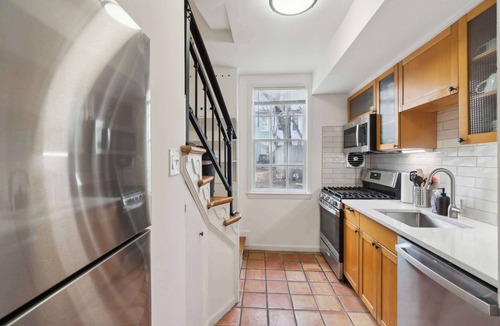 Foggy Bottom Apartment | Gorgeous small historic home next to GWU