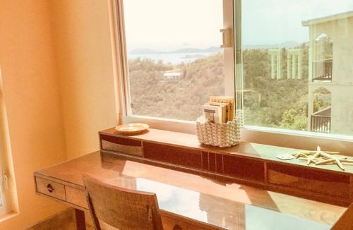 South Coast Villa | Gorgeous, Spa-like 3BR with Island Elegance & Stunning Ocean Views