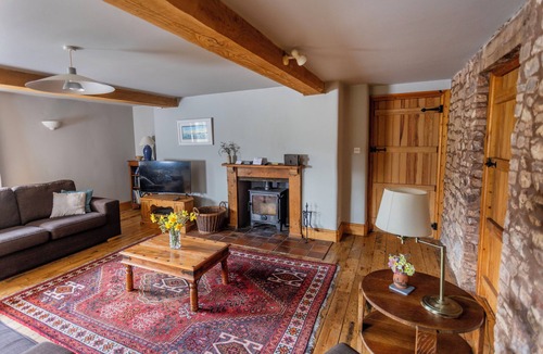 Over Stowey House | Gorgeous spacious converted barn perfect for families with large garden.