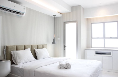 Cibaduyut Apartment | Gorgeous Studio at Mekarwangi Square Apartment with Mountain View