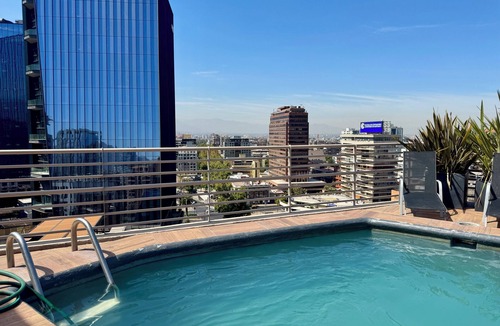 El Golf Apartment | Gorgeous studio with AC in vibrant Las Condes neighborhood