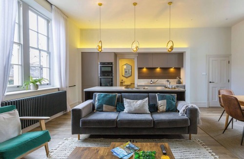 Clitheroe House | Gorgeous, stylish, huge Georgian home 4 bed 4 bath