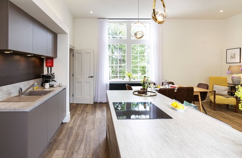 Clitheroe House | Gorgeous, stylish, huge Georgian home 4 bed 4 bath