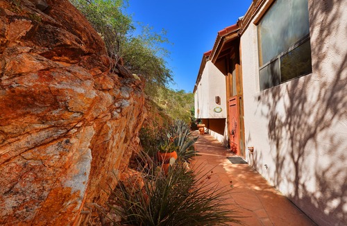 Tucson Estates House | Gorgeous Tucson Mountain Retreat - Stunning Views - City Lights- Saguaro Nat. Pk