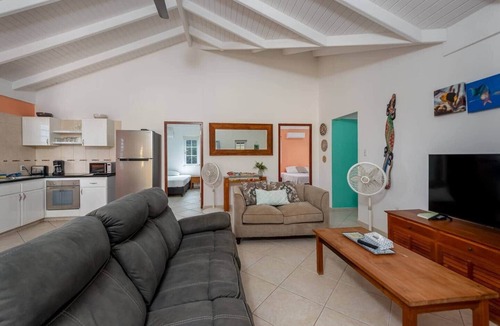 Hato Apartment | Gorgeous Upper Villa 2 BD 2.5 BA, Near Everything!