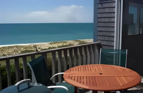 Tom Nevers House | Gorgeous upside down style home with expansive ocean views