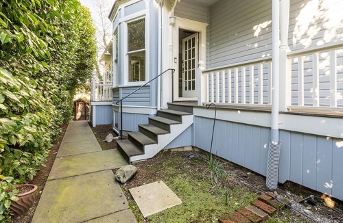 Eastlake House | Gorgeous Victorian Home in Eastlake w/Lake-View Balcony!