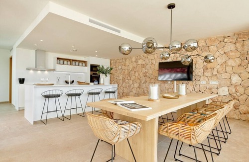 Cala Comte Villa | Gorgeous villa in Cala Comte with captivating view