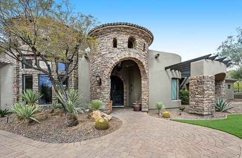 Canyon Ridge Estates Villa | Gorgeous villa with private pool, in-ground spa, sauna & home theater