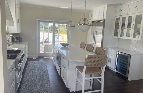 Westhampton Beach House | Gorgeous waterfront home "between the bridges" on Dune Road in Westhampton Beach
