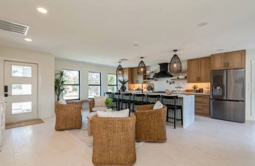 Isles of Capri House | GORGEOUS WATERFRONT RANCH in BEAUTIFUL ISLES OF CAPRI!