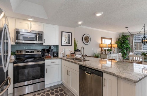 Arcadian Shores Apartment | Gorgeously remodeled 2 bedroom ocean front unit - 509 South Hampton condo