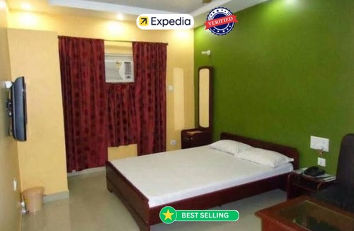Bareilly Hotel | Goroomgo Galaxy Palace Bareli