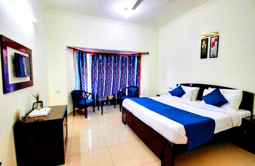 Bhimtal Hotel | Goroomgo Silver Tree inn Bhimtal