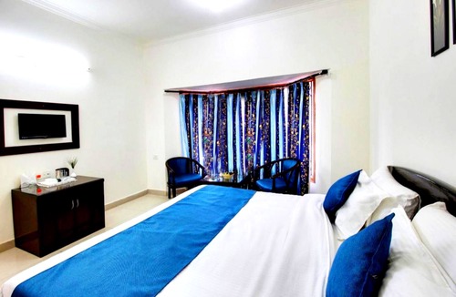 Bhimtal Hotel | Goroomgo Silver Tree inn Bhimtal