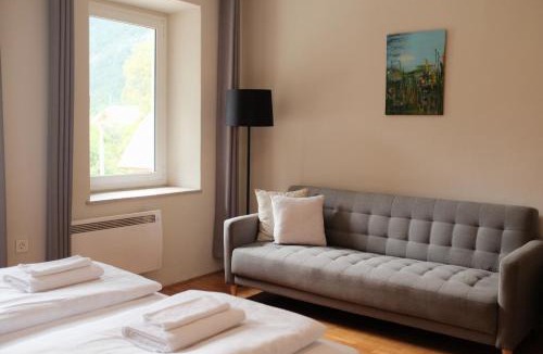 Log pod Mangartom Bed & Breakfast | Gorska Roža B&B