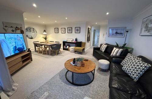 Gosford Apartment | Gosfords Best Location with Views