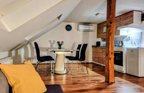 Dravograd House | Gostilna The RIVER