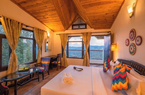 Mukteshwar Hostel | goSTOPS Mukteshwar - Private Rooms and Dorms