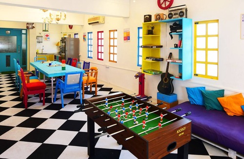 Masjid Bandar Hostel | goSTOPS Mumbai - Hostel