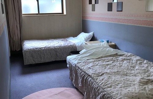 Higashinaruko Onsen Hostel | Gotou Hotel - Hostel
