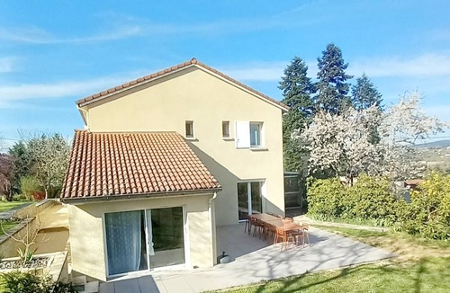Bas-en-Basset House | Gournier's Sweet Home in the heart of the Loire gorges. SPA, Billiards.
