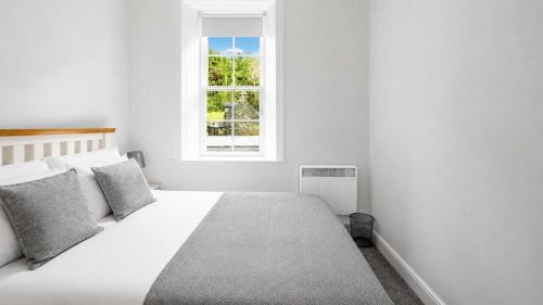 Kilchattan Bay Apartment | Govandale Seaviews
