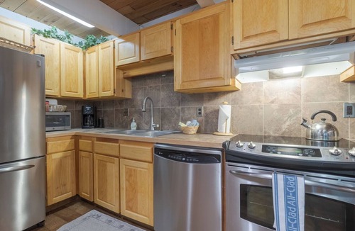 Government Camp Condo | Government Camp, still available for July 4th weekend, 3rd night free !