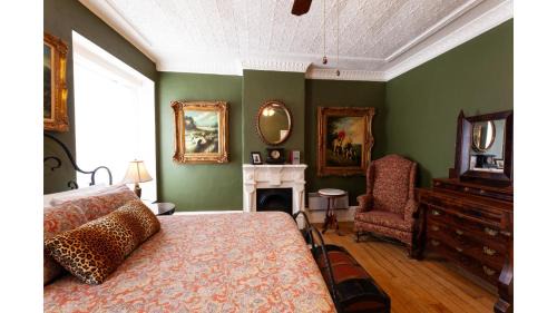 Cimarron Hotel | Governors Room