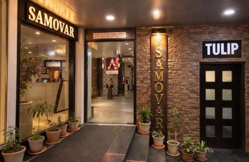 Taj Ganj Hotel | Goyal Hotel - Hotel Samovar Stay, Agra