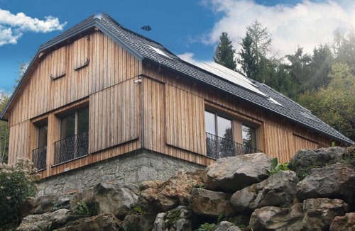 Semic Villa | Gozdna vila Sredgora