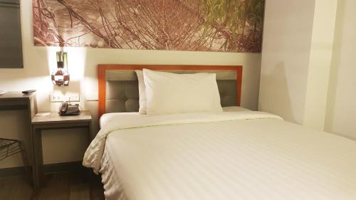 Barangay Poblacion Hotel | GQ Plaza